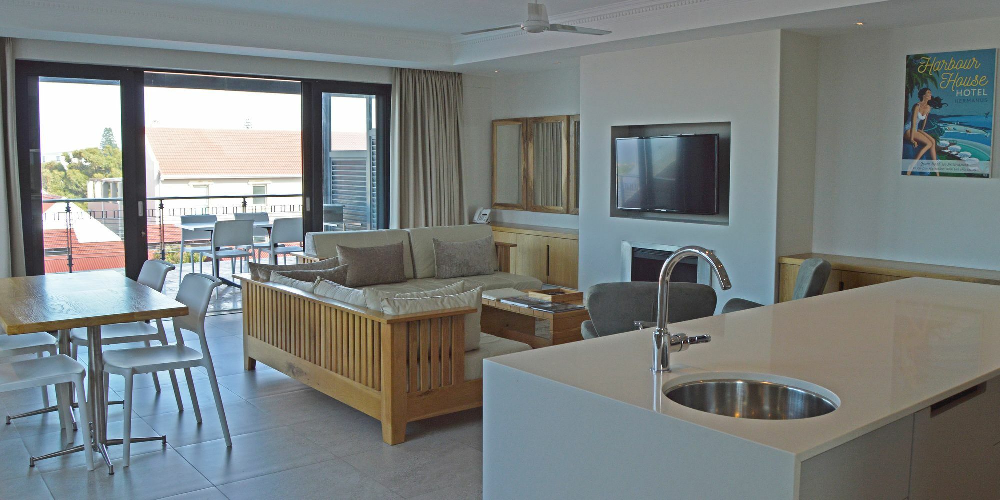 Harbour House Hotel - Le Paradis Apartments Германус Екстер'єр фото