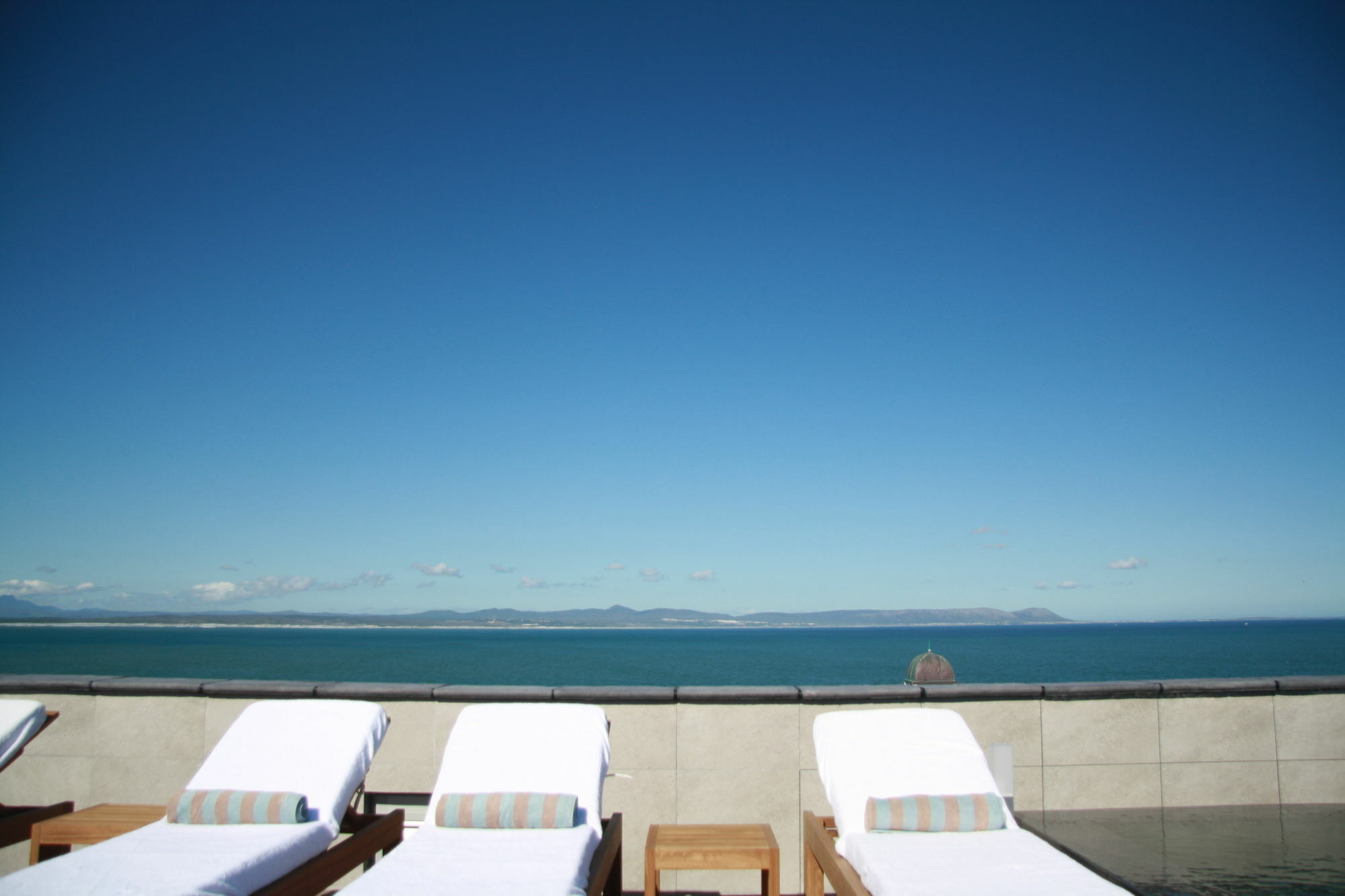 Harbour House Hotel - Le Paradis Apartments Германус Екстер'єр фото
